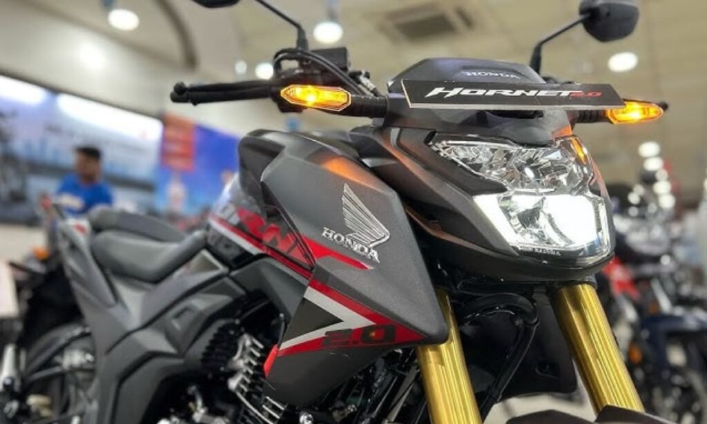 Honda Hornet 2.0