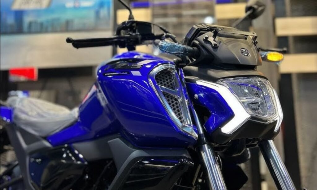 Yamaha FZS FI V4